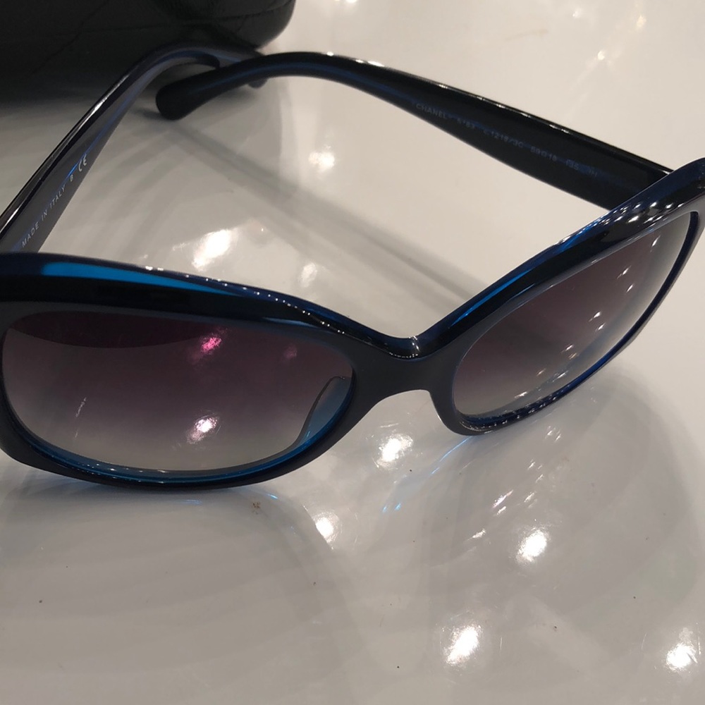 Beautiful blue sunglasses CHANEL